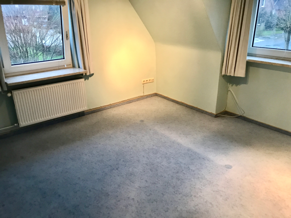 Schlafzimmer leer