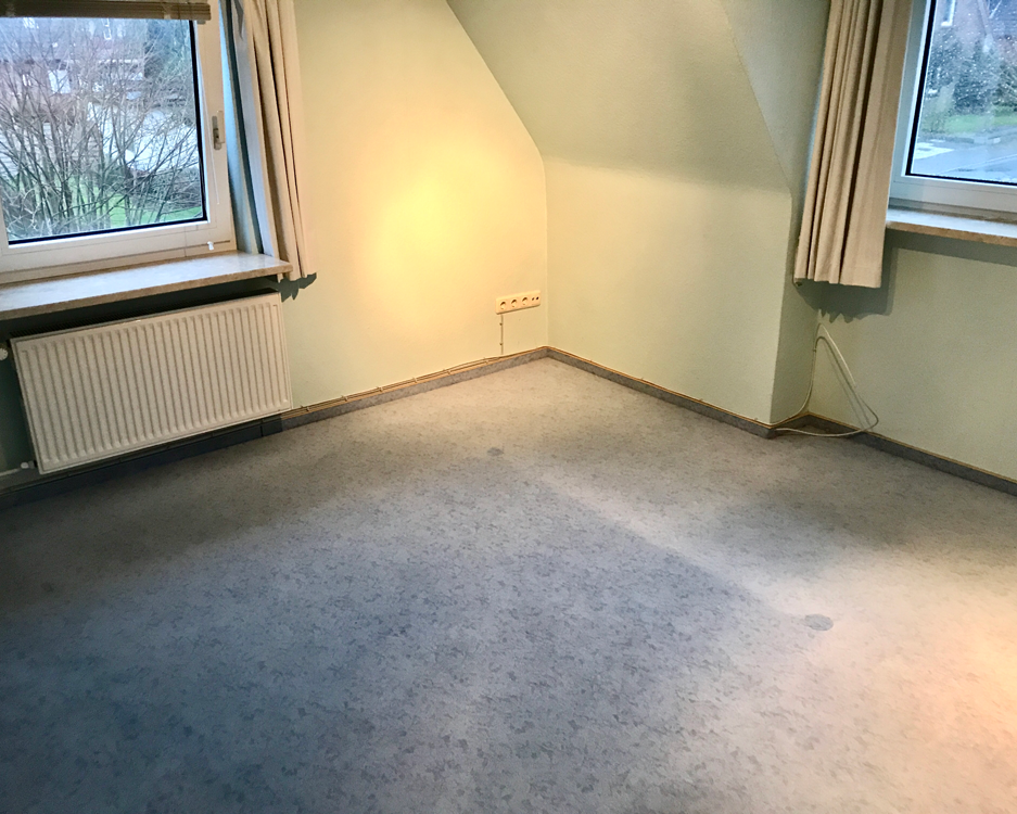 Schlafzimmer leer